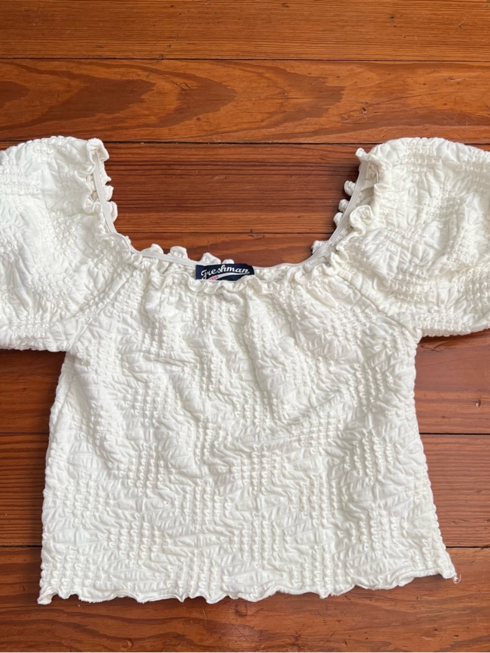 Size XS Cream Smocked Puff Sleeve Crop Top